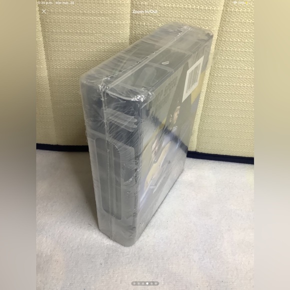 Star Trek: The Complete Series Remastered **the original series** DVD - Picture 4 of 6